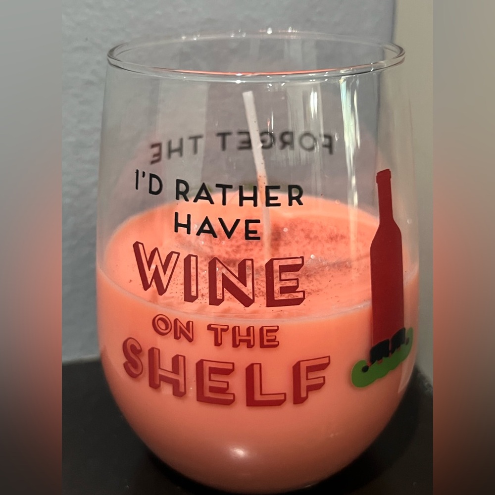 Buy it Now!🎄Fun “Elf on the Shelf” wine glass 🍷 candle🎅🎅